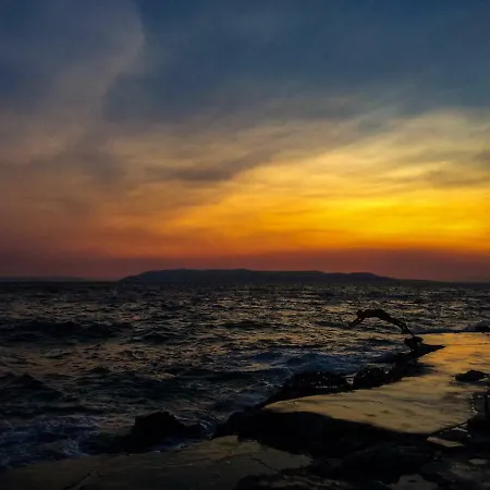 Daire Azra Makarska