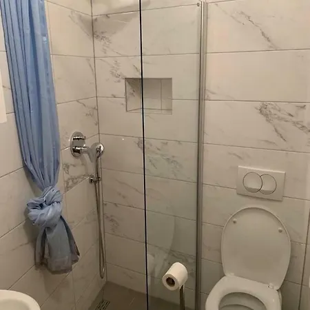 Azra Appartement Makarska